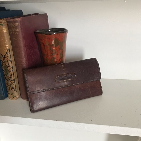 Fossil Handbags - FOSSIL Brown Leather Wallet